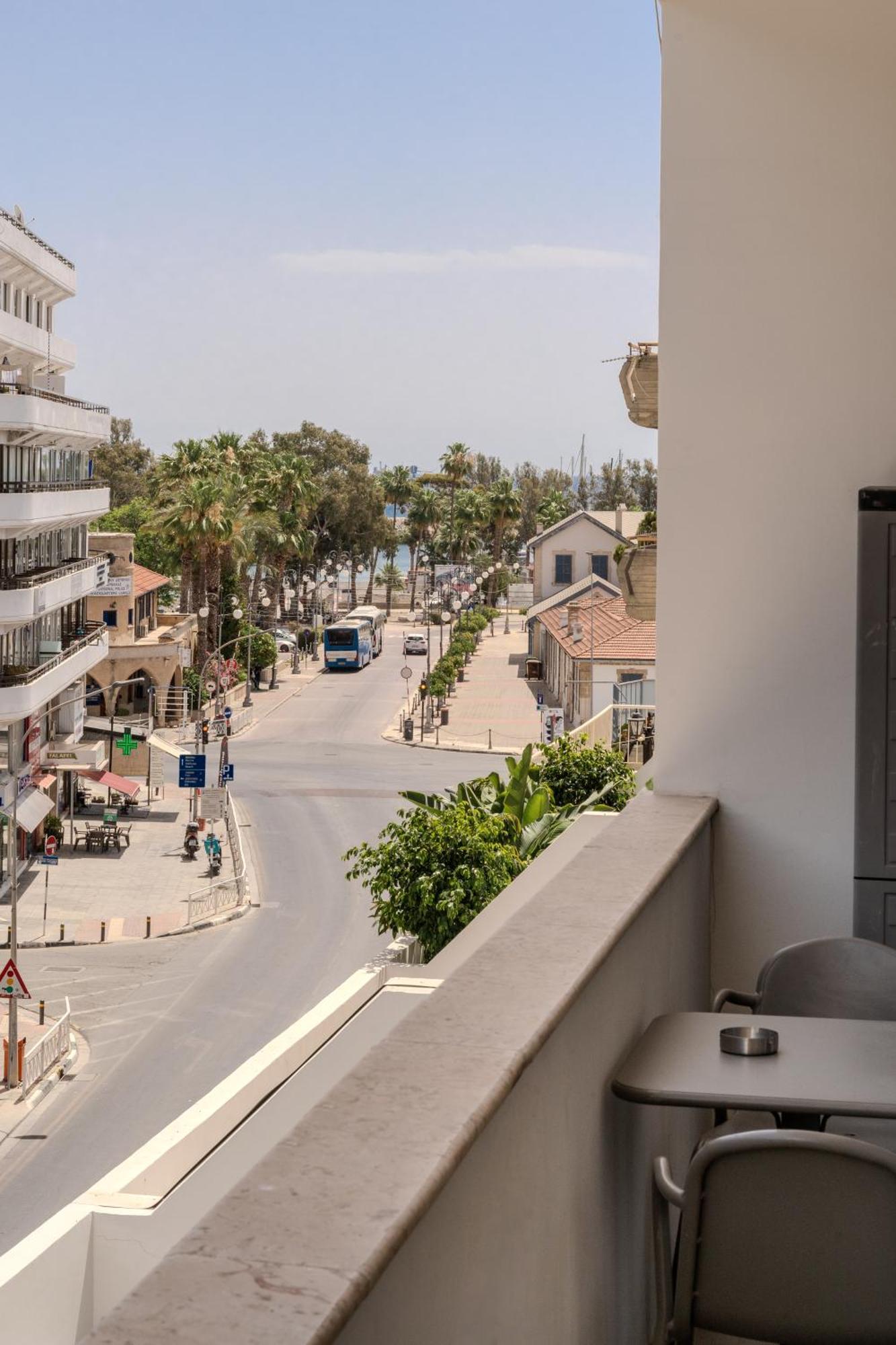 City Rendezvous Apartment Larnaca Exterior photo